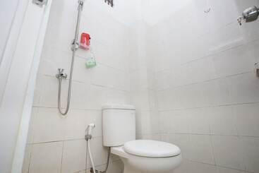 تختخواب و صبحانه Reddoorz Near Bundaran Kecil Palangkaraya