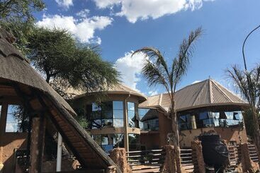 هتل African Home
