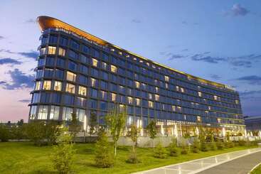 هتل Hilton Astana