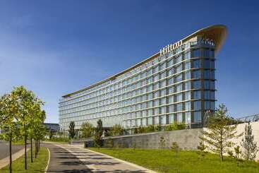 هتل Hilton Astana