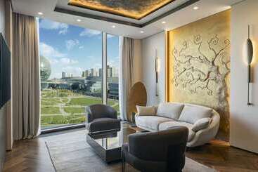 هتل Hilton Astana