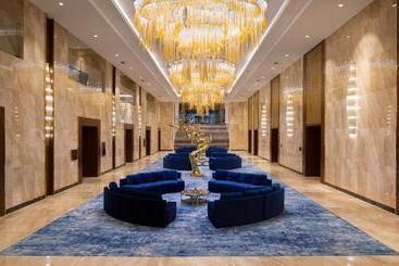 هتل Hilton Astana