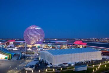 هتل Hilton Astana