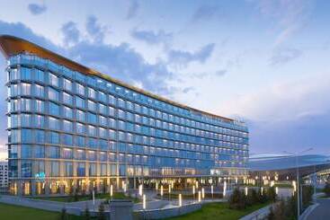 هتل Hilton Astana