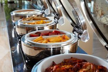 هتل Hilton Astana