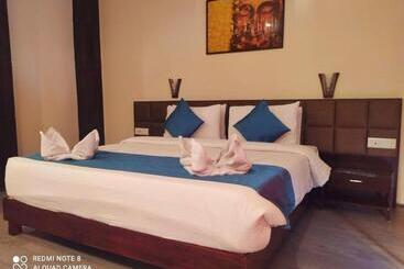 هتل Staynest Gangtok 300 Mtr From Mall Road