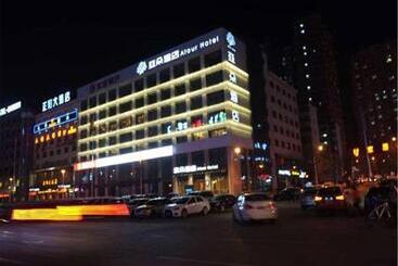 Atour Hotel Shuangyong Ave