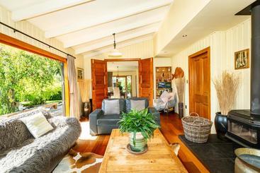Bearsden Bed & Breakfast