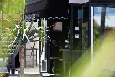 Elista Hotel & Spa