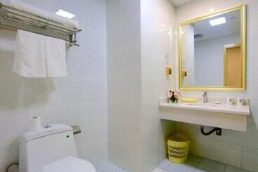 هتل Greentree Inn Zhejiang Jiaxing Xiuzhou District Wangjiangjin Town Business