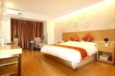 هتل Greentree Inn Zhejiang Jiaxing Xiuzhou District Wangjiangjin Town Business