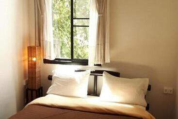 هتل Lamphuhouse Bangkok Sha Extra Plus Certified