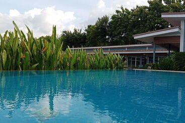 هتل Milin Villa Resort Kanchanaburi