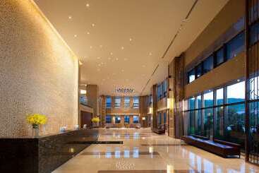 هتل Ramada Jinan