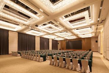 هتل Ramada Jinan