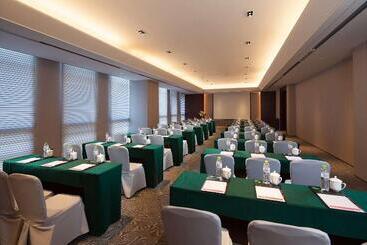 هتل Ramada Jinan