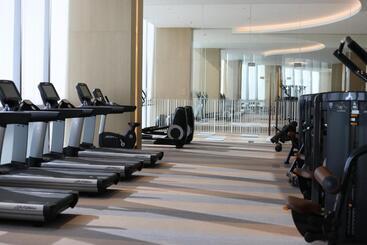 Fliport Wutong Hotel Free Welcome Fruit & Near Exhibition Center
