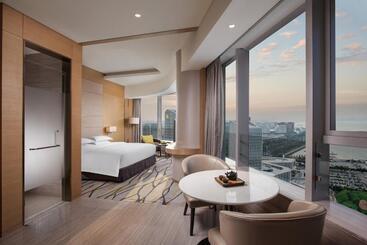 Fliport Wutong Hotel Free Welcome Fruit & Near Exhibition Center