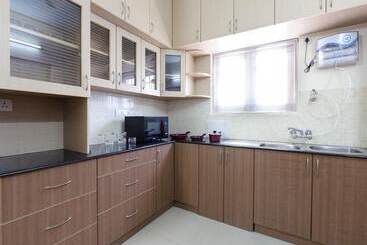 Kolam Serviced Apartments   Alwarpet