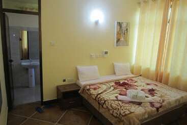 New Fq Motel