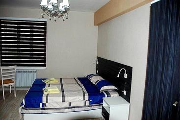 Sakho Hotel Hostel