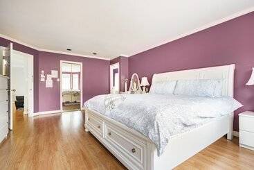 Fraser River Richmond Bed And Breakfast