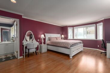 Fraser River Richmond Bed And Breakfast