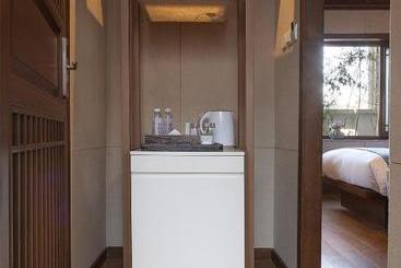 هتل Lijiang Huayu Donglin Boutique