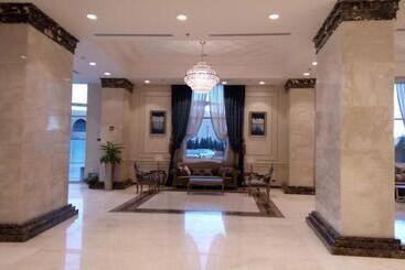 هتل Tolip Golden Plaza