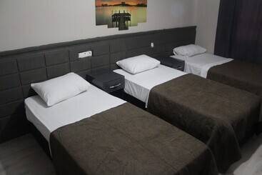 تختخواب و صبحانه Asus Palmiye Otel