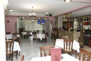 هتل Villa Kabashi