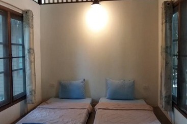 استراحتگاه Cfun Cottages