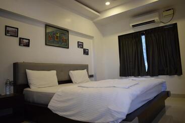 Athi Resorts