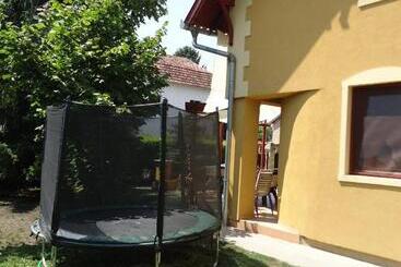 تختخواب و صبحانه Prenoćište Vila Stara Breza