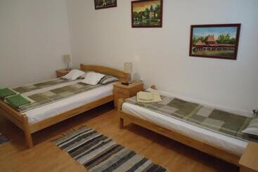 تختخواب و صبحانه Prenoćište Vila Stara Breza