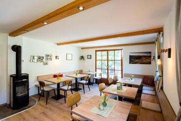 تختخواب و صبحانه Weinberghof Ilkerl Luf