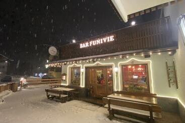 Casteluce Hotel Funivie