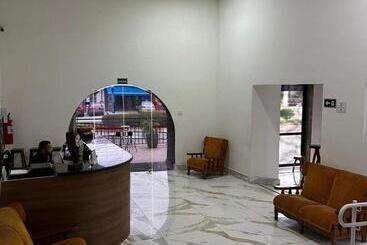 هتل Modena   São José Dos Campos