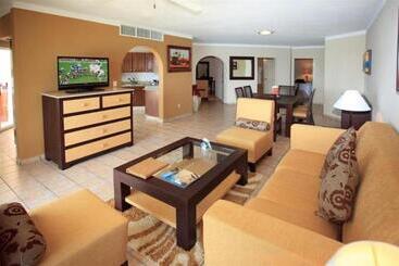 هتل Suites At Vdp Cabo San Lucas Beach Resort And Spa