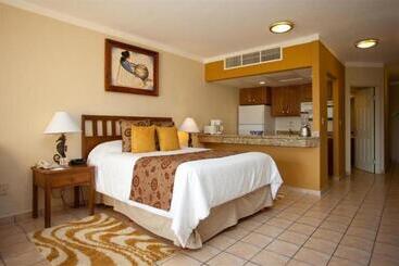 هتل Suites At Vdp Cabo San Lucas Beach Resort And Spa