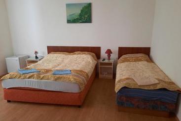 Bajam Apartments