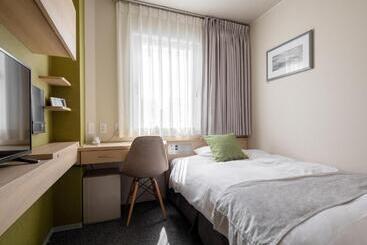 هتل Fujieda Park Inn