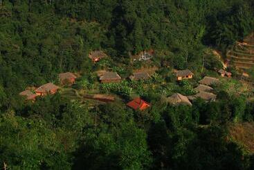 هتل Panhou Retreat