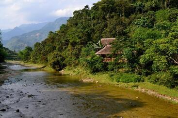هتل Panhou Retreat
