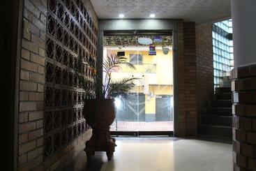 هتل Torreon De Rionegro