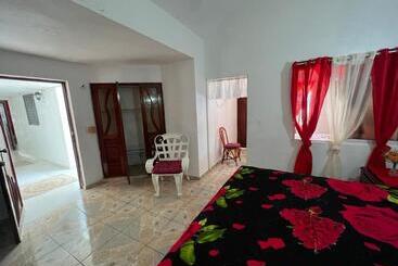 هتل Villa Antonia 16