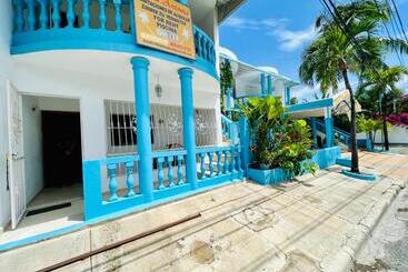 هتل Villa Antonia 16
