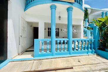 هتل Villa Antonia 16