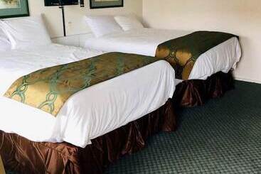 مُتل Imperial Inn