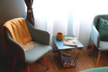 تختخواب و صبحانه Maison D Hôtes "l Atelier"